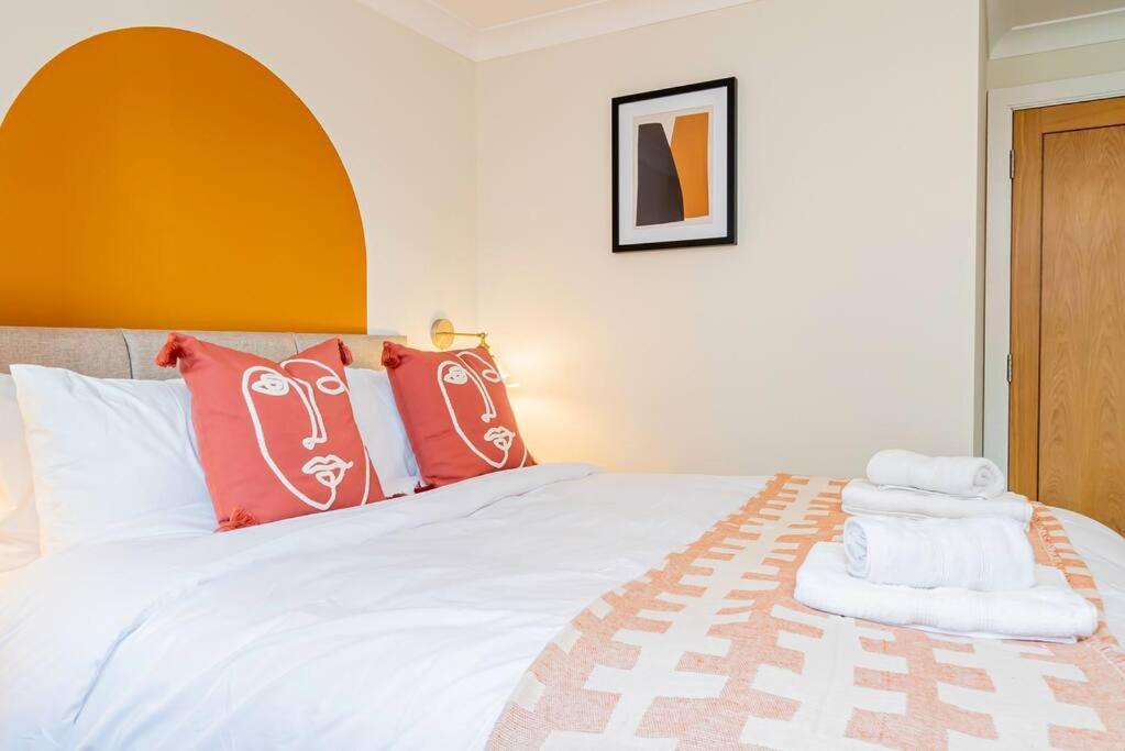 Coastal Comfort Getaway Portsmouth Bagian luar foto